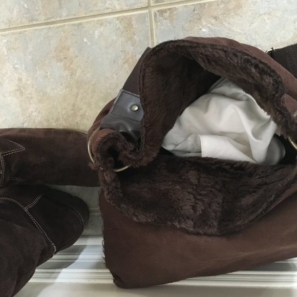 Micheal Kors Suede Boots and Jacob Purse - Picture 4 of 8